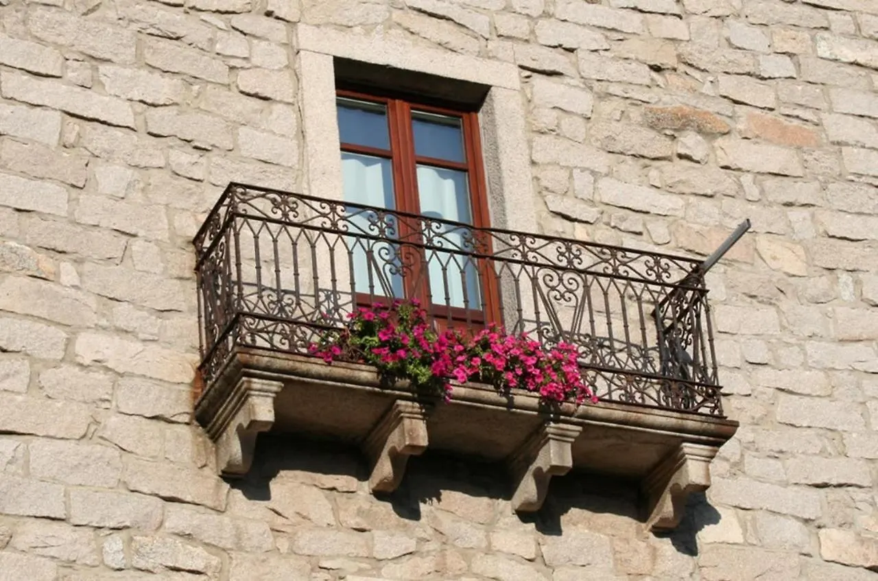 Guest House Le Gemelle Luras